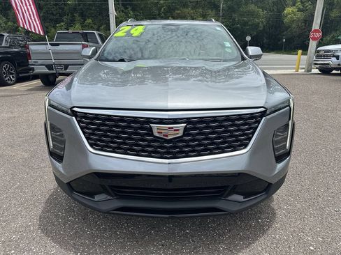 Used 2024 Cadillac XT4 Premium Luxury FWD image 11