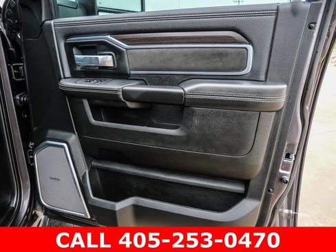 Used 2025 RAM 3500 Laramie AWD/4WD image 22
