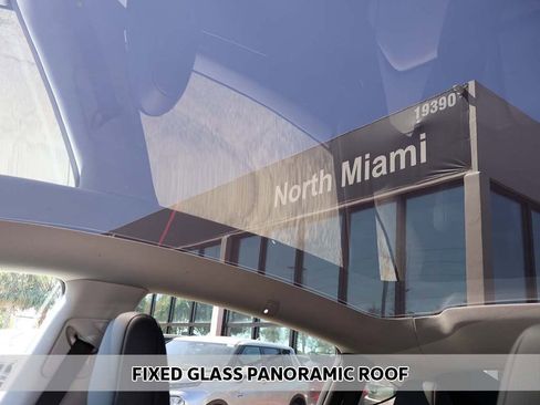 Used 2026 Tesla Model Y Long Range image 4