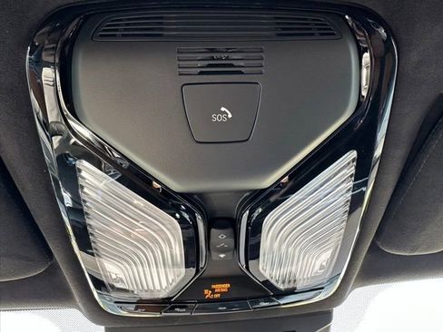 New 2026 BMW X7 xDrive40i AWD/4WD image 23