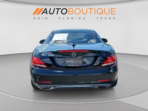 Used 2018 Mercedes-Benz SLC 300 image 4