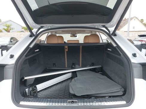 Certified 2023 Audi Q8 Prestige w/ Prestige Package AWD/4WD image 12