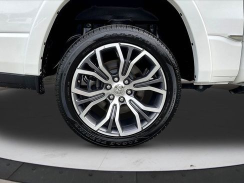 Used 2025 RAM 1500 Tungsten AWD/4WD image 39