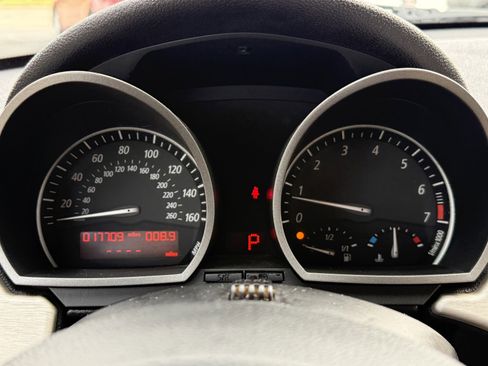Used 2004 BMW Z4 3.0i RWD image 37