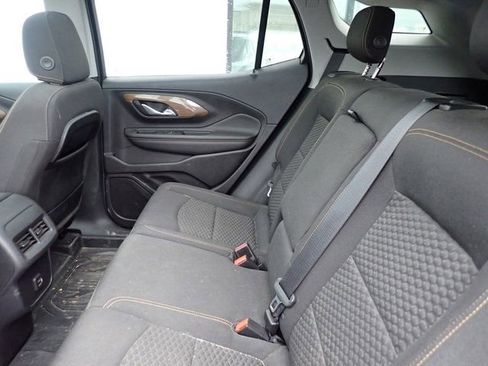 Used 2019 GMC Terrain SLE w/ Driver Convenience Package AWD/4WD image 9
