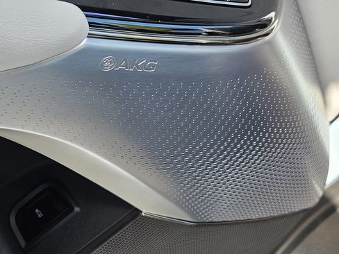 New 2025 Cadillac Lyriq Sport w/ LPO, Floor Liner Package RWD image 21