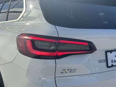 Certified 2023 BMW X5 xDrive40i w/ Parking Assistance Package image 10
