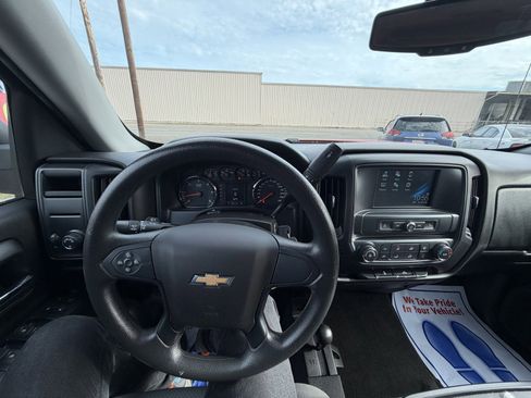 Used 2018 Chevrolet Silverado 1500 Custom w/ Custom Value Package image 8