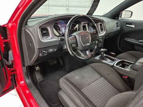 Used 2021 Dodge Charger R/T image 10