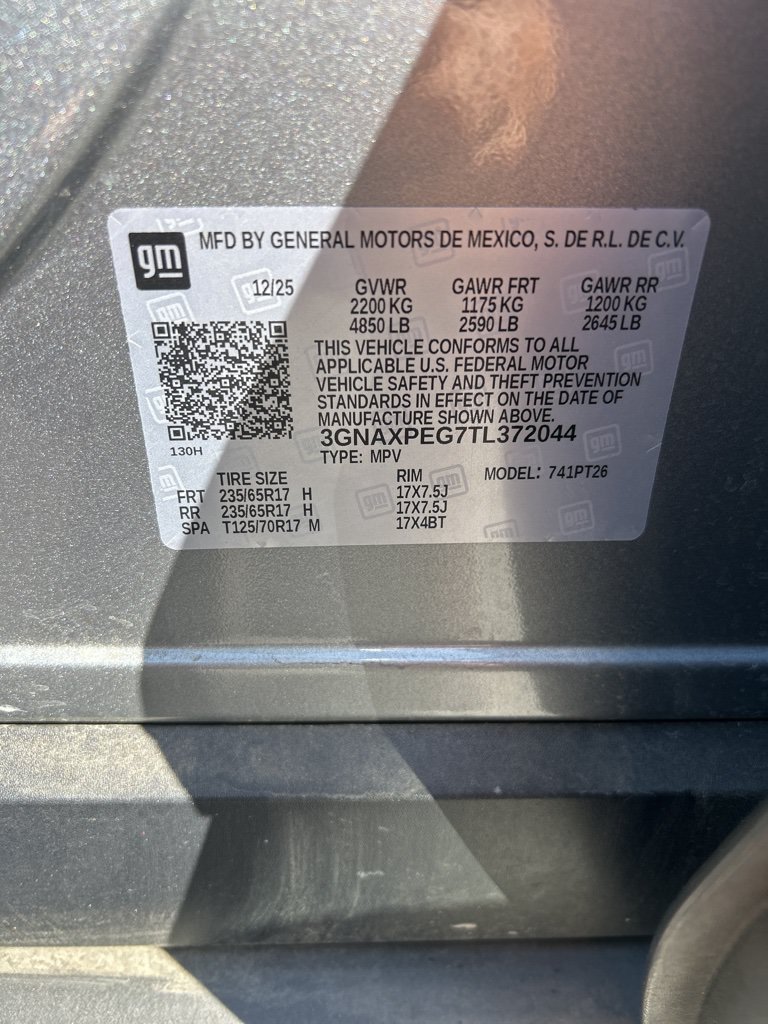 Used 2026 Chevrolet Equinox LT AWD/4WD image 3