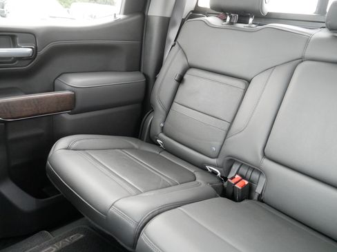 Used 2021 GMC Sierra 1500 Denali w/ Denali Ultimate Package AWD/4WD image 12