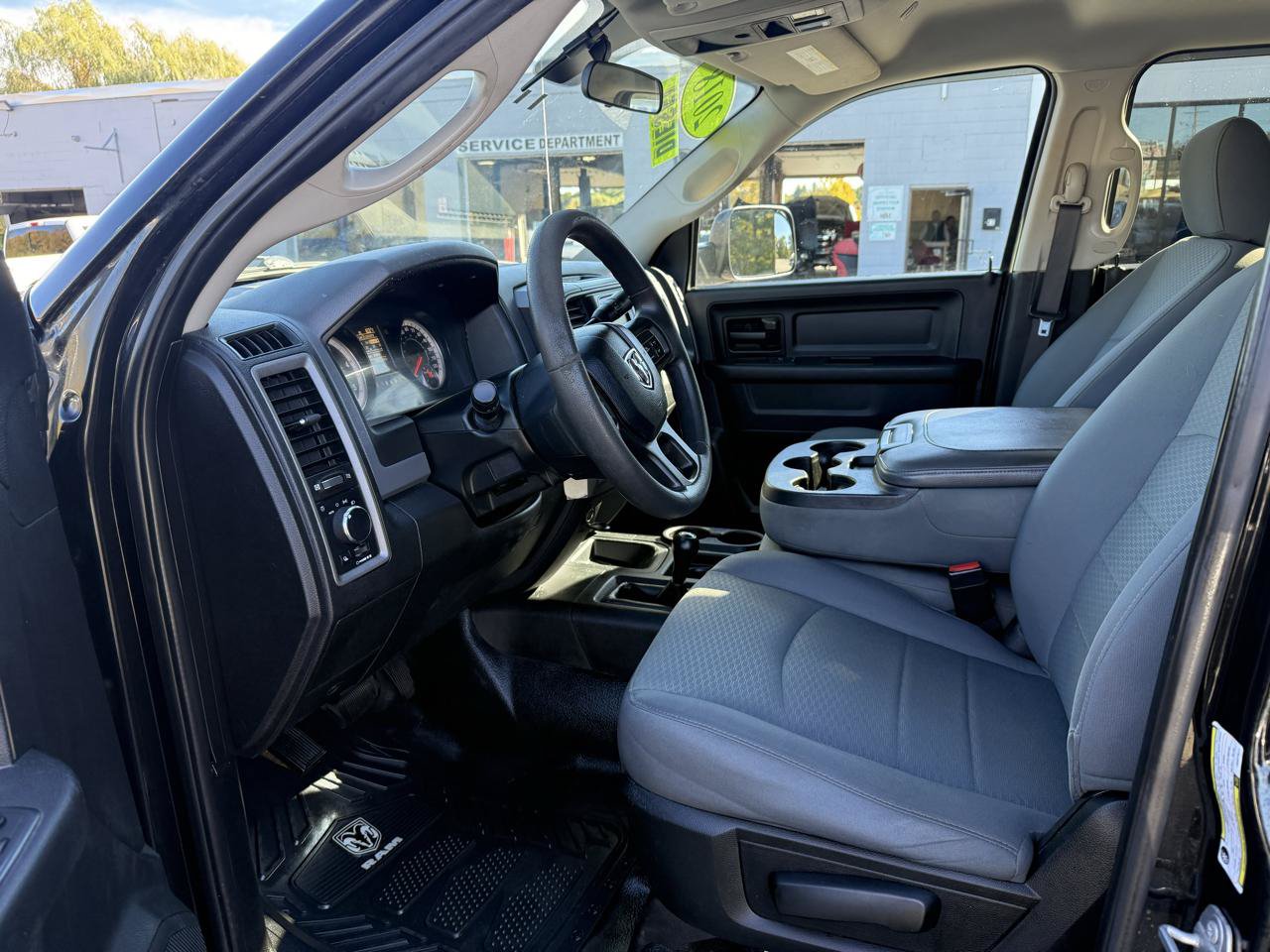 Used 2018 RAM 2500 Tradesman w/ Chrome Appearance Group AWD/4WD image 27