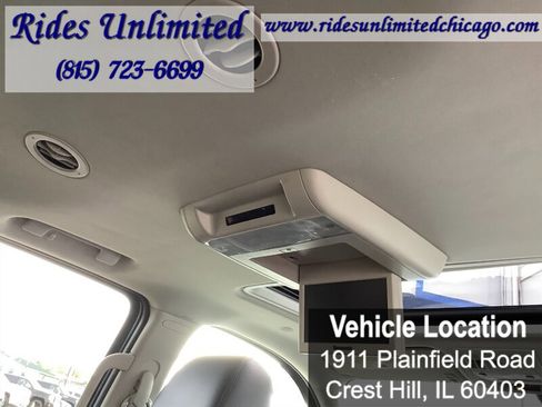 Used 2013 Chevrolet Suburban LT w/ Luxury Package AWD/4WD image 36