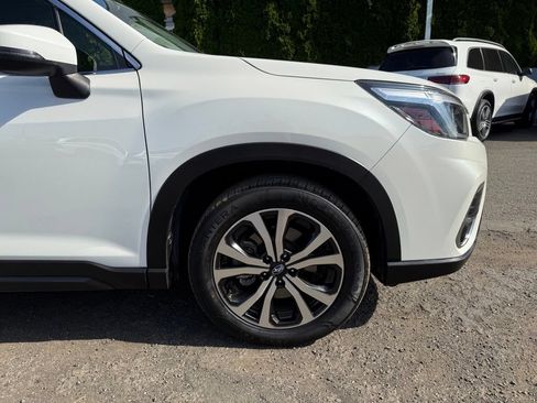 Used 2020 Subaru Forester Limited w/ Popular Package #3 AWD/4WD image 12
