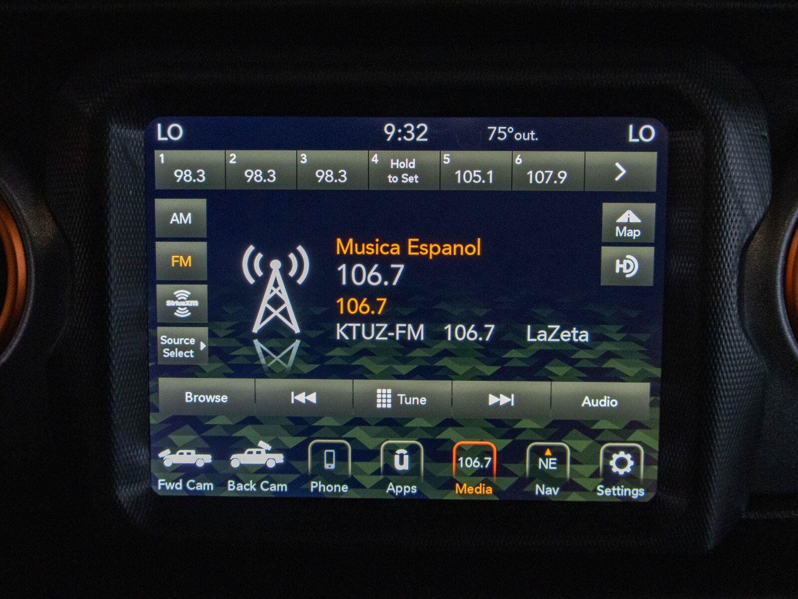 Used 2020 Jeep Gladiator Mojave AWD/4WD image 9