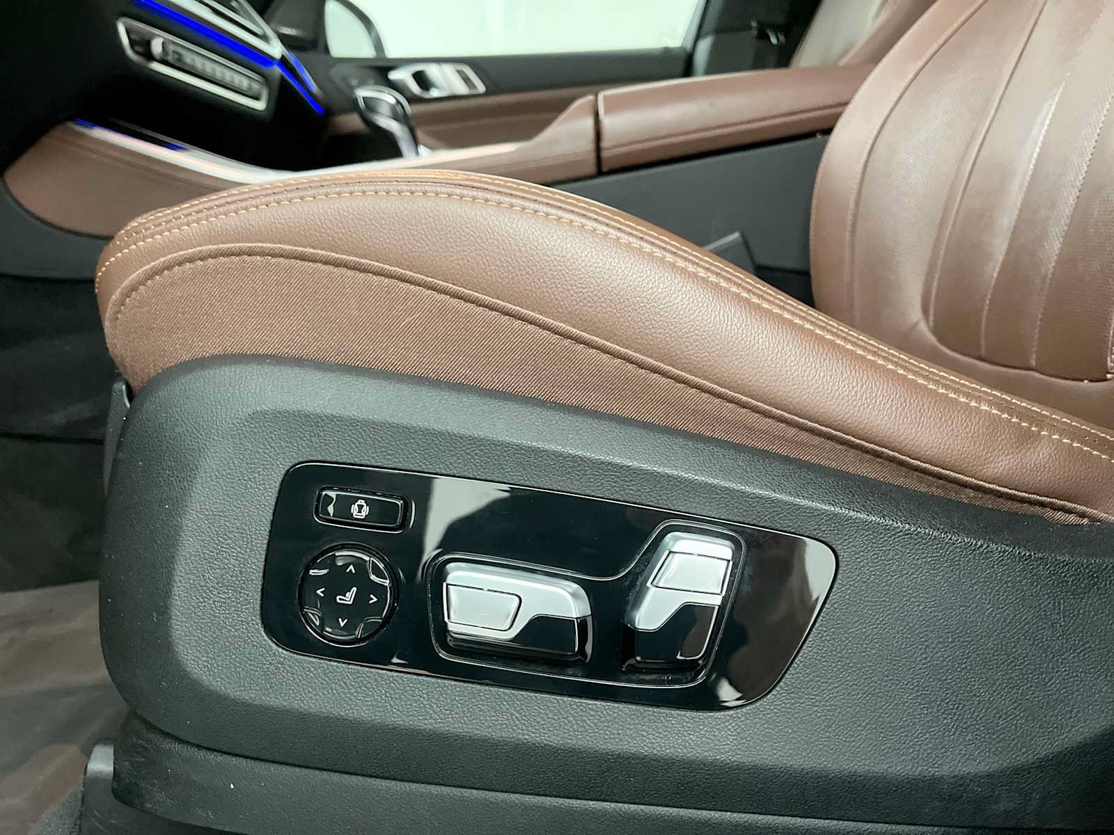 Used 2020 BMW X5 xDrive40i w/ Premium Package AWD/4WD image 20