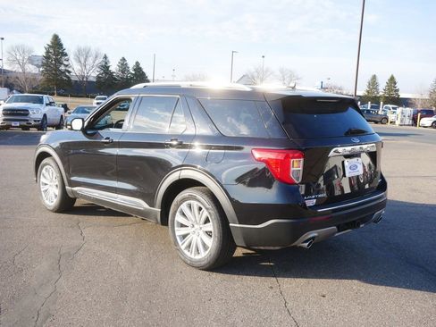 Used 2021 Ford Explorer Limited w/ Equipment Group 301A image 7