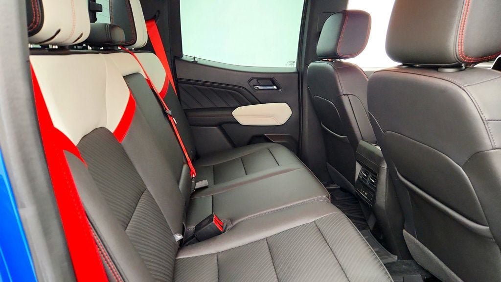 Used 2023 GMC Canyon AT4X AWD/4WD image 22