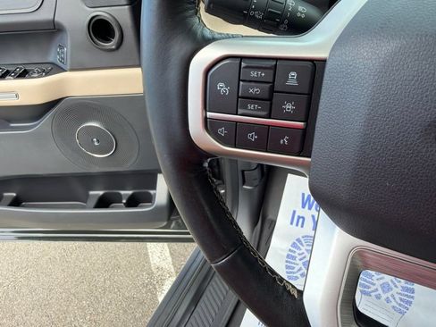 Used 2023 Ford Expedition Max Limited AWD/4WD image 26