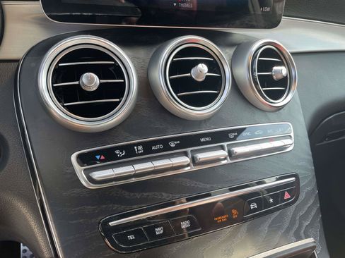 Used 2021 Mercedes-Benz GLC 300 w/ AMG Line image 15
