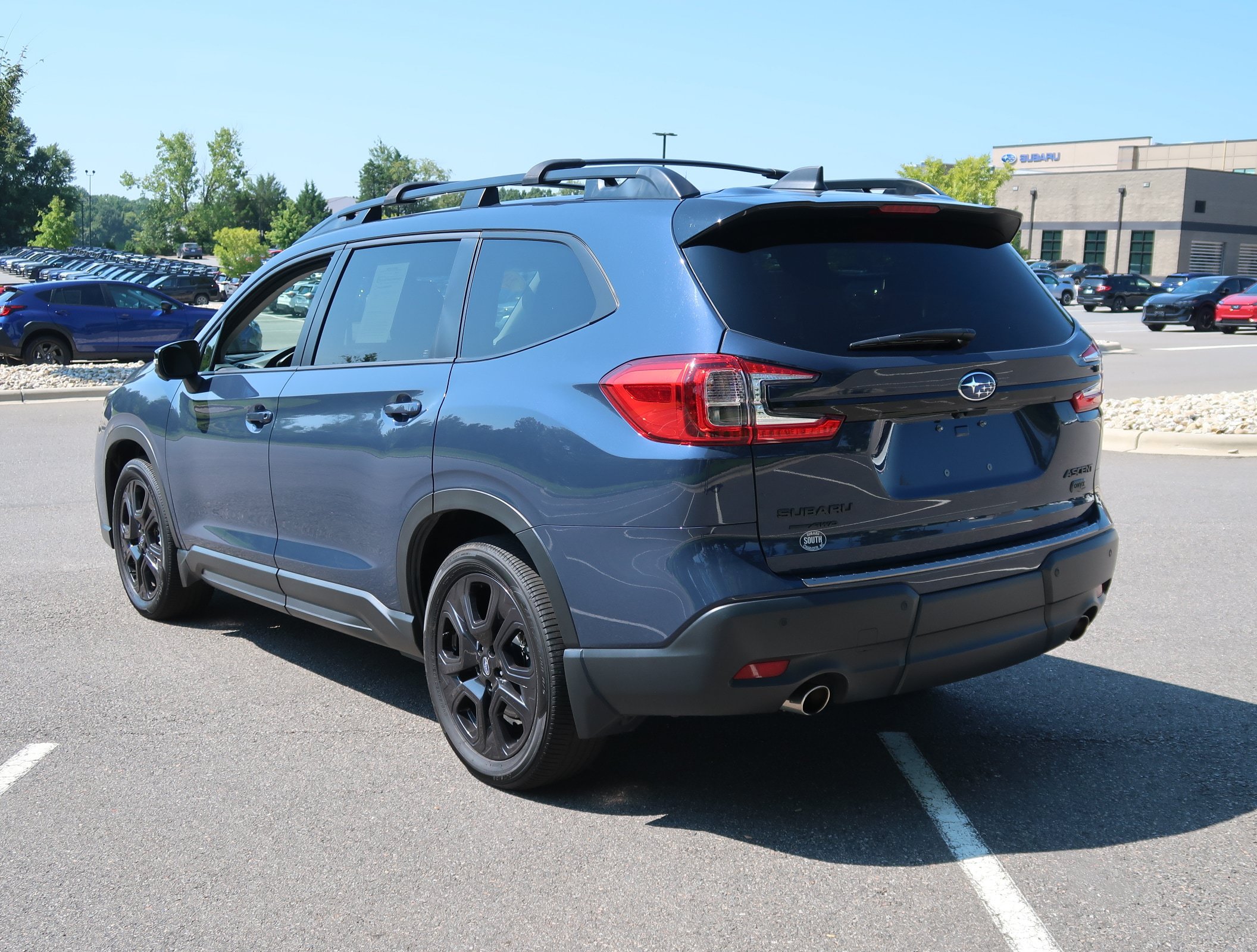 Used 2023 Subaru Ascent Onyx Edition Limited AWD/4WD image 6