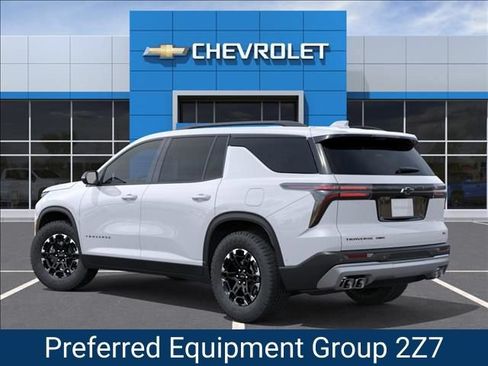 New 2027 Chevrolet Traverse Z71 w/ Enhanced Driving Package AWD/4WD image 3