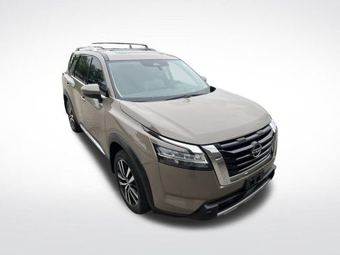 Used 2023 Nissan Pathfinder Platinum AWD/4WD image 40