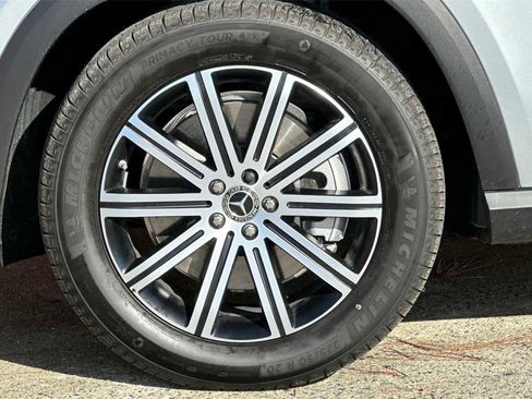 New 2025 Mercedes-Benz GLE 450 4MATIC image 26