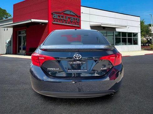Used 2019 Toyota Corolla XSE FWD image 4