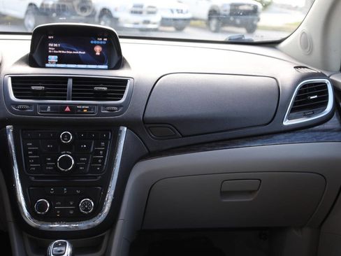 Used 2015 Buick Encore FWD image 24