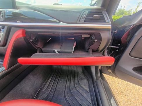 Used 2015 BMW M4 Convertible RWD image 46