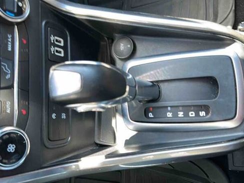 Used 2018 Ford EcoSport SE FWD image 29