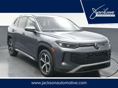 New 2025 Volkswagen Tiguan SE