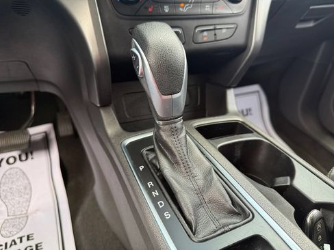 Used 2019 Ford Escape SE FWD image 30