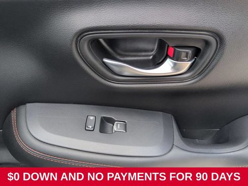 Used 2025 Honda HR-V Sport image 33