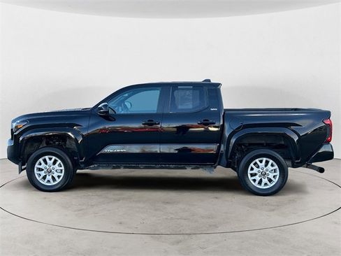 Used 2024 Toyota Tacoma SR5 image 2