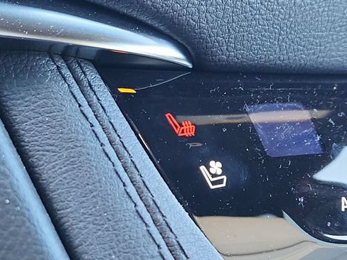 New 2026 Cadillac XT5 Sportv AWD/4WD image 28