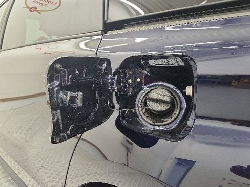 Used 2025 Toyota Sienna XLE FWD image 21