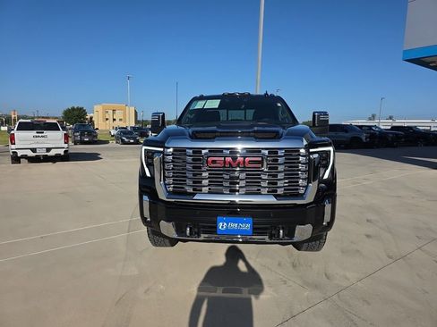 Certified 2025 GMC Sierra 2500 Denali w/ Denali Reserve Package image 2