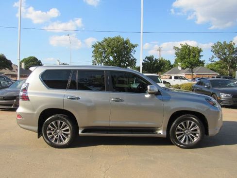 Used 2022 Lexus GX 460 Luxury image 5
