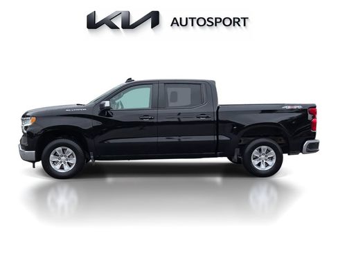 Used 2025 Chevrolet Silverado 1500 LT AWD/4WD image 13
