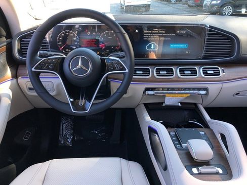 New 2026 Mercedes-Benz GLS 450 GLS 450 image 18