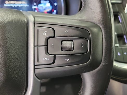 Used 2023 GMC Yukon XL SLT RWD image 27