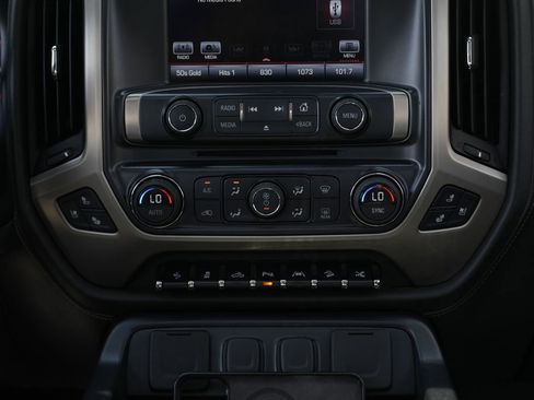 Used 2016 GMC Sierra 1500 Denali w/ Enhanced Driver Alert Package AWD/4WD image 41