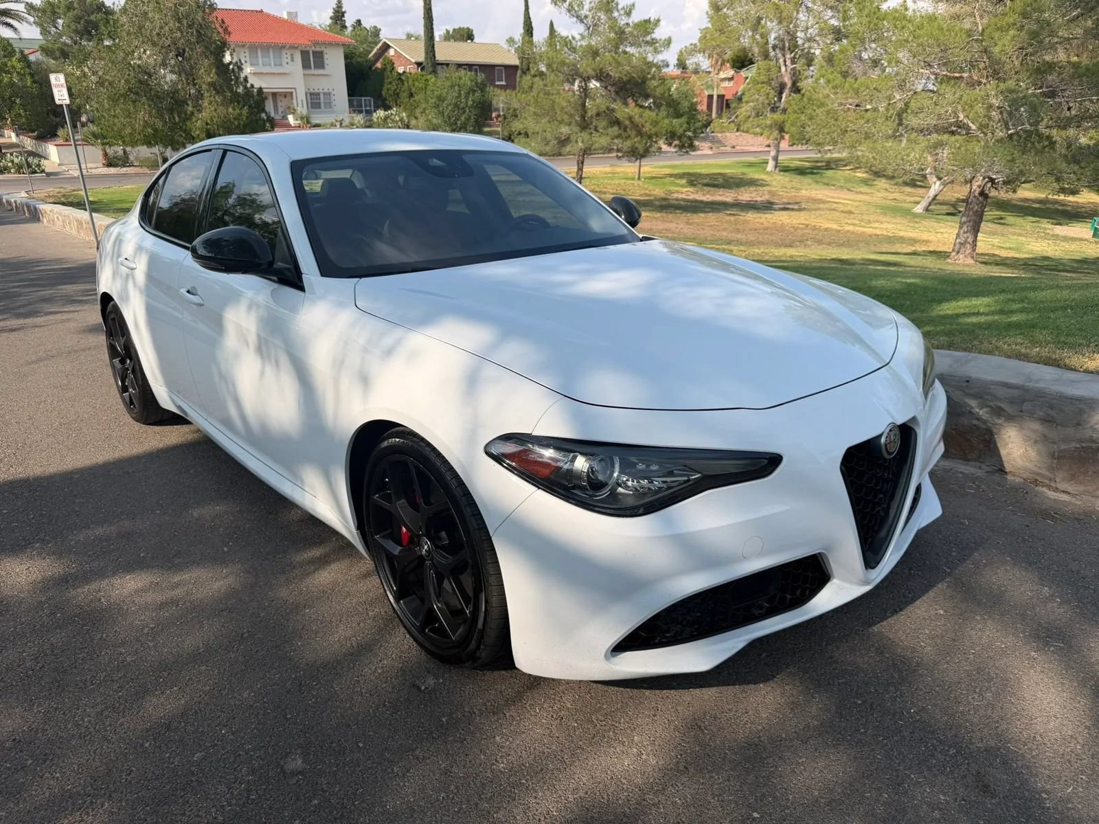 Used 2020 Alfa Romeo Giulia w/ Nero Edizione RWD image 7