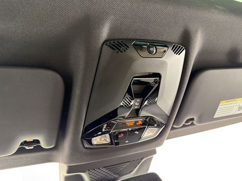 Used 2025 BMW X2 xDrive28i w/ Premium Package AWD/4WD image 30
