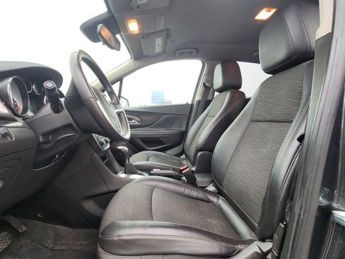 Used 2016 Buick Encore FWD image 17