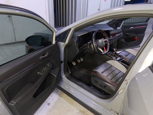 Used 2023 Volkswagen GTI SE image 17