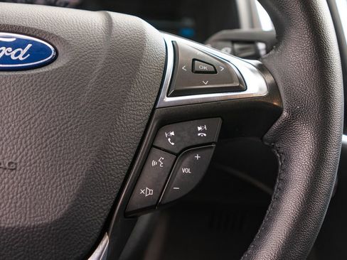 Used 2024 Ford Edge Titanium AWD/4WD image 21