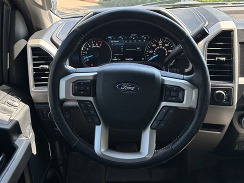 Used 2018 Ford F150 Lariat image 16